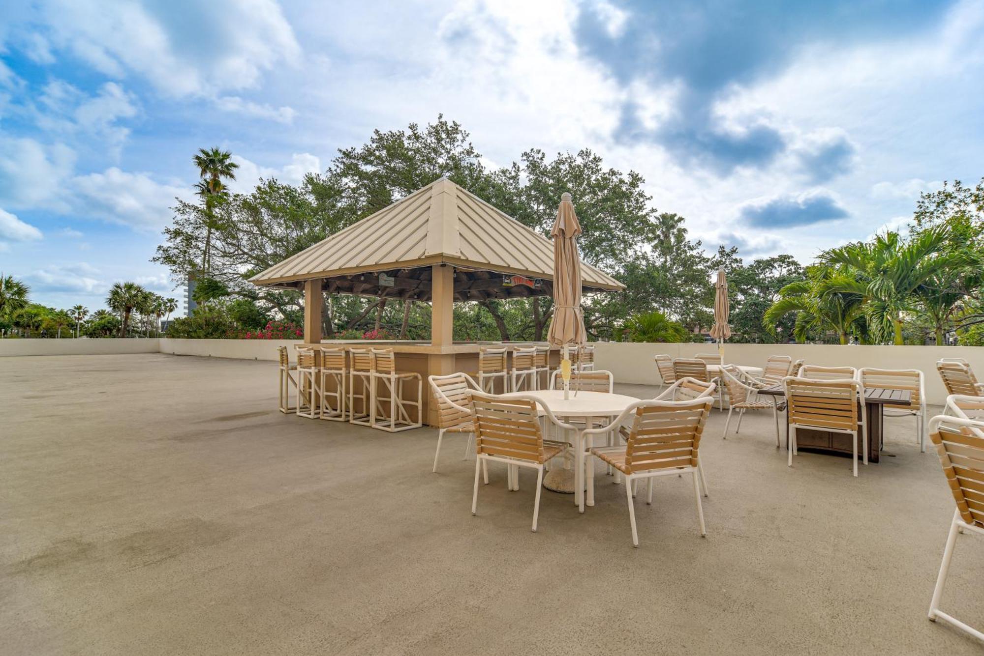 Beachfront Clearwater Condo With Pool And Hot Tub Clearwater Beach Εξωτερικό φωτογραφία